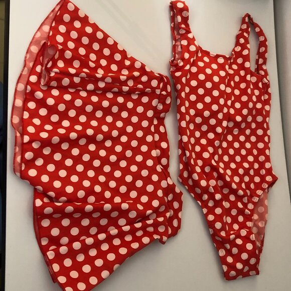 NWT One piece Swimsuit with detachable cover-up skirt - Red and white polka dot - Picture 2 of 6